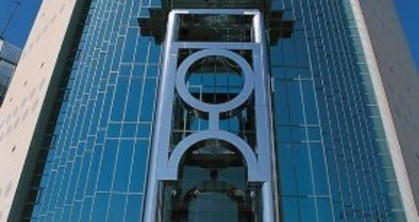 uae010